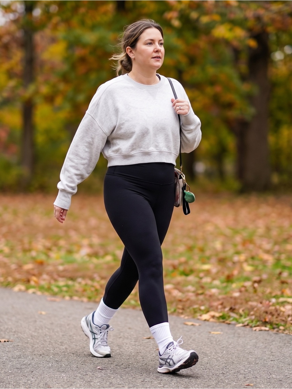 aerie Cloud Fleece Light Gray Cropped Crewneck Sweatshirt